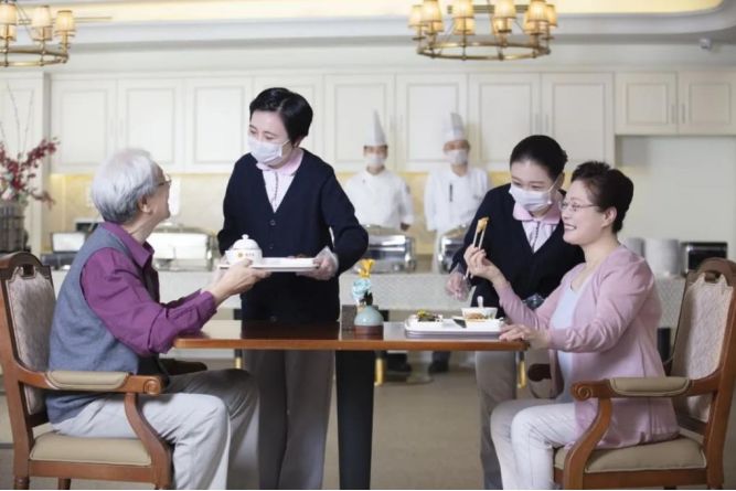 客戶最佳實踐 | 椿萱茂帶你解鎖“健康養(yǎng)老”幸福密碼(圖3) 微信圖片_20220314102914.jpg