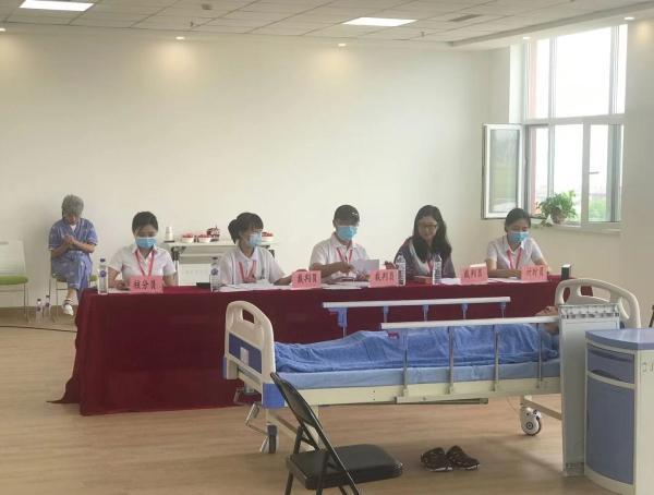 長春市民政局、市人社局聯(lián)合舉辦 長春市2021年養(yǎng)老護(hù)理職業(yè)技能競賽(圖3)